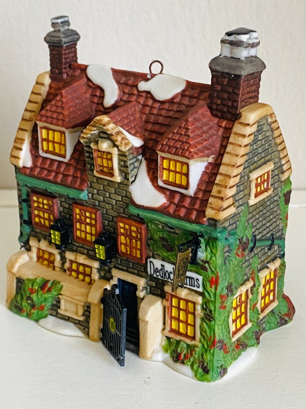 Vintage Department 56 Charles Dickens Heritage "Dedlock Arms" Ornament, Collecto